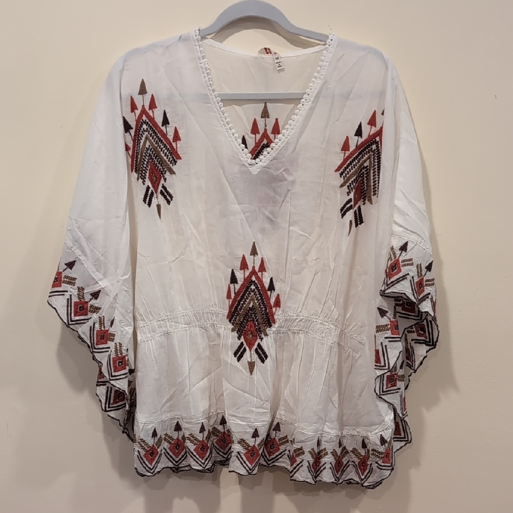 RAGA Red and White Boho Blouse with V-Neck and Kimono Sleeves